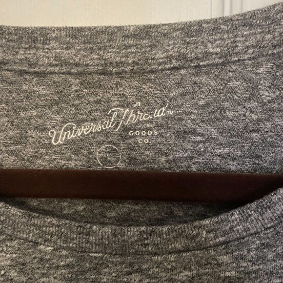 2/$10 Hakuna Matata Lion King tee shirt / Disney World Disneyland Animal Kingdom - Picture 3 of 3